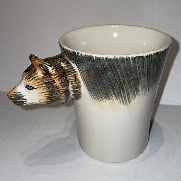 3D Wolf mug 8 oz - Picture 1 of 6